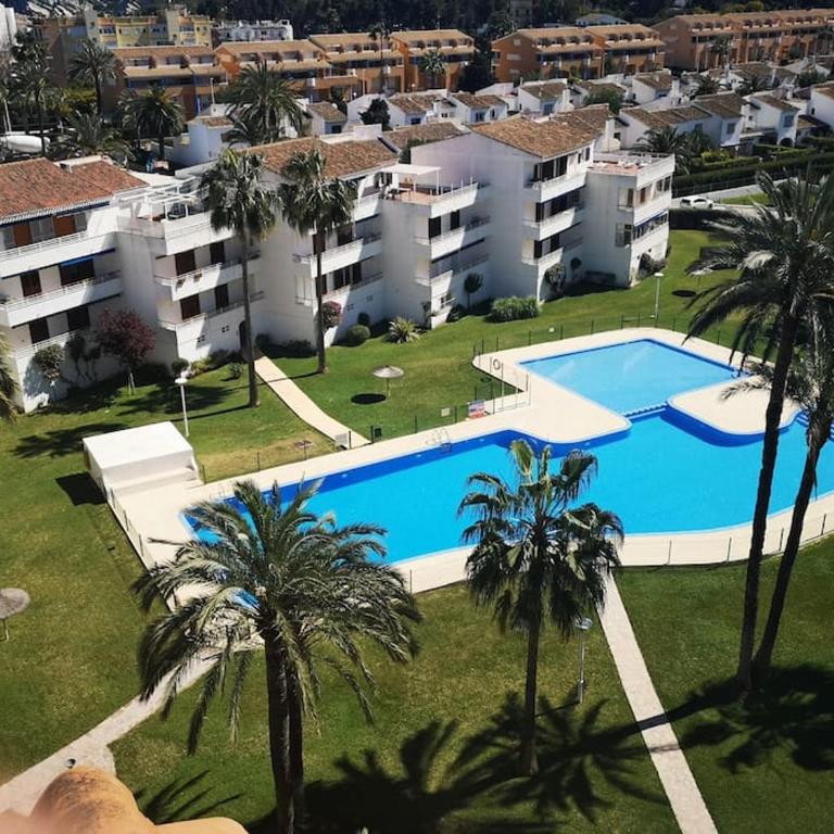 Casa en urb. con la piscina más GRANDE de Jávea. - Apartamento con vistas a la piscina - 41