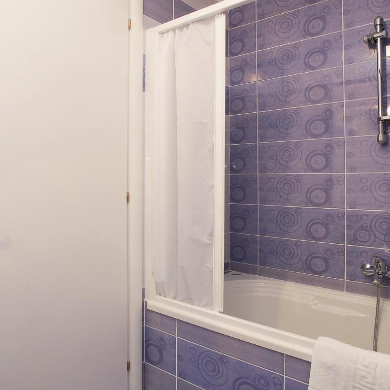 Angels In Rome - Double Room with Shared Bathroom - 34