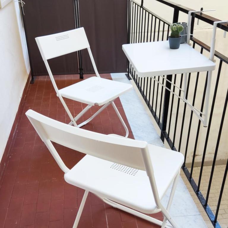 Marricrio House - Double Room with Private Bathroom - 6