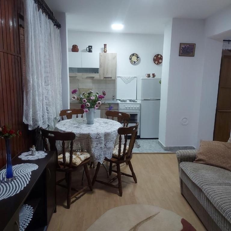Apartman Đurđevak ,Banja Koviljača - Apartman sa 2 Spavaće Sobe - 8