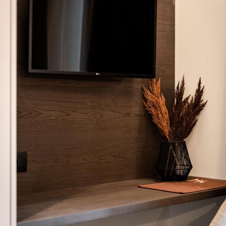 Sibenbras Natural Aparthotel - Appartamento Deluxe con Vasca Idromassaggio e Vista Lago - 14