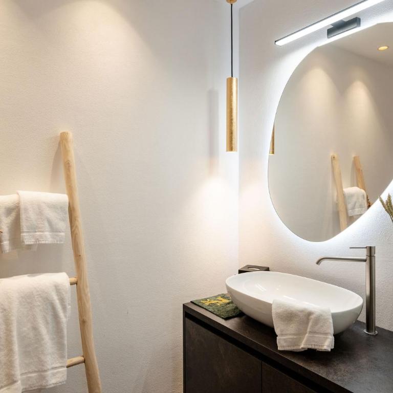 Sibenbras Natural Aparthotel - Appartamento Deluxe con Vasca Idromassaggio e Vista Lago - 33