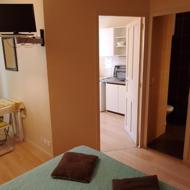 LE MODERNE VEYNES - Location d'appartements à la nuitée - Chambre Double Deluxe - 1
