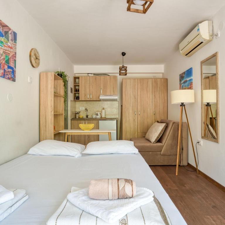 Baka Zlata Apartments - Studio s Pogledom na Vrt - 3