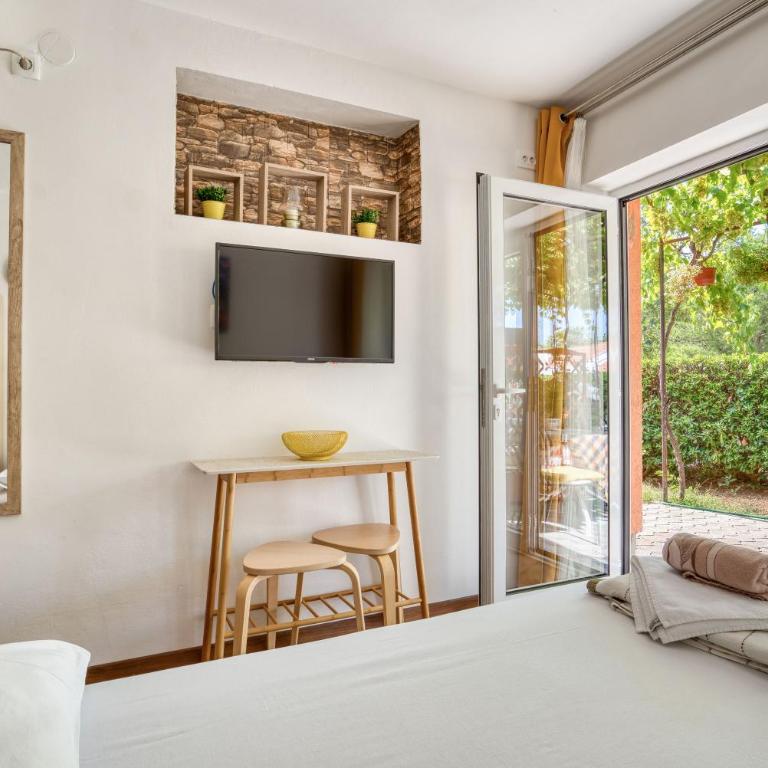 Baka Zlata Apartments - Studio s Pogledom na Vrt - 7