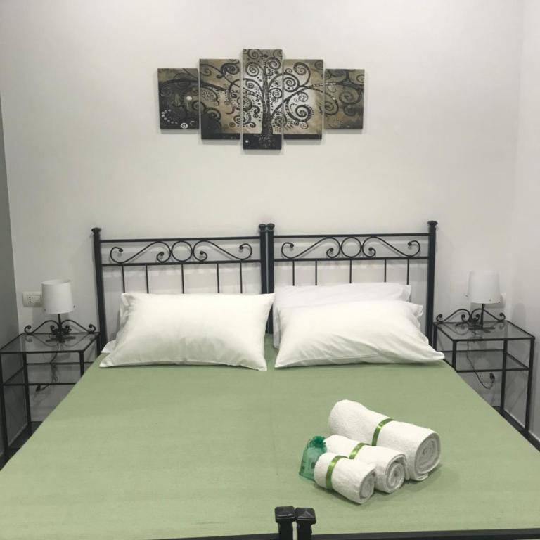 Karina's Rooms - Double Room - 10
