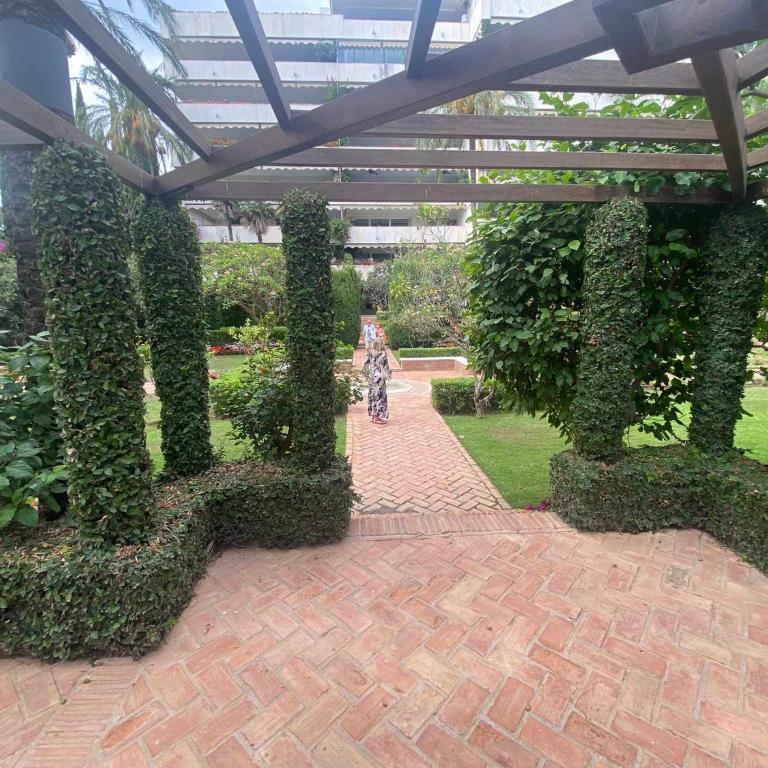 APT DON GONZALO l - Three-Bedroom Apartment - 11