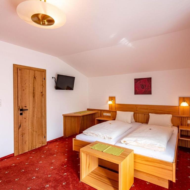 Rustika - Appartements & Spa - Apartment mit 2 Schlafzimmern und Balkon - 8