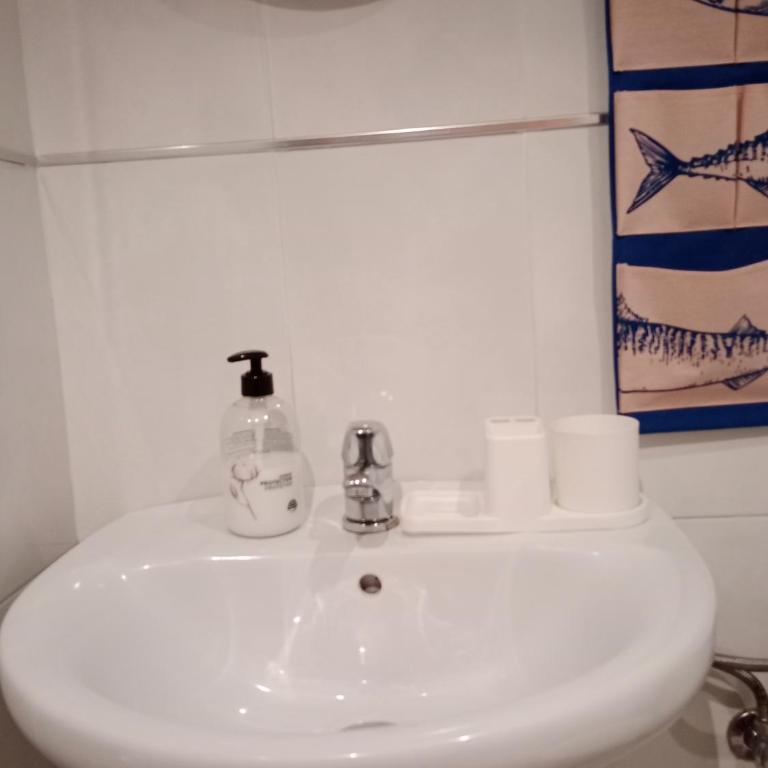 Pensión San Vicente - Habitación Triple con baño privado - 7