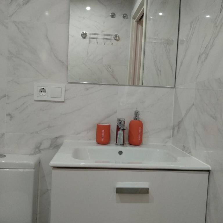 Apartamento en primera línea (Mejor clima de Europa). - Apartamento de 2 dormitorios - 6