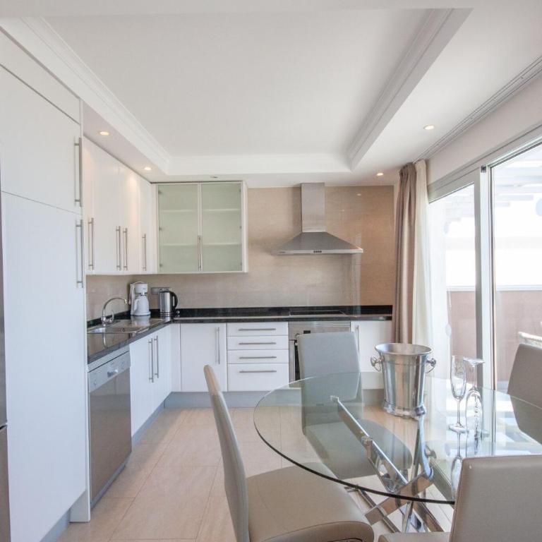 Luxury penthouse, panoramic sea view - Apartamento de 2 dormitorios - 7