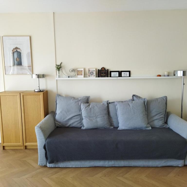 Paris 2 pièces rénové - Appartement 1 Chambre - 1