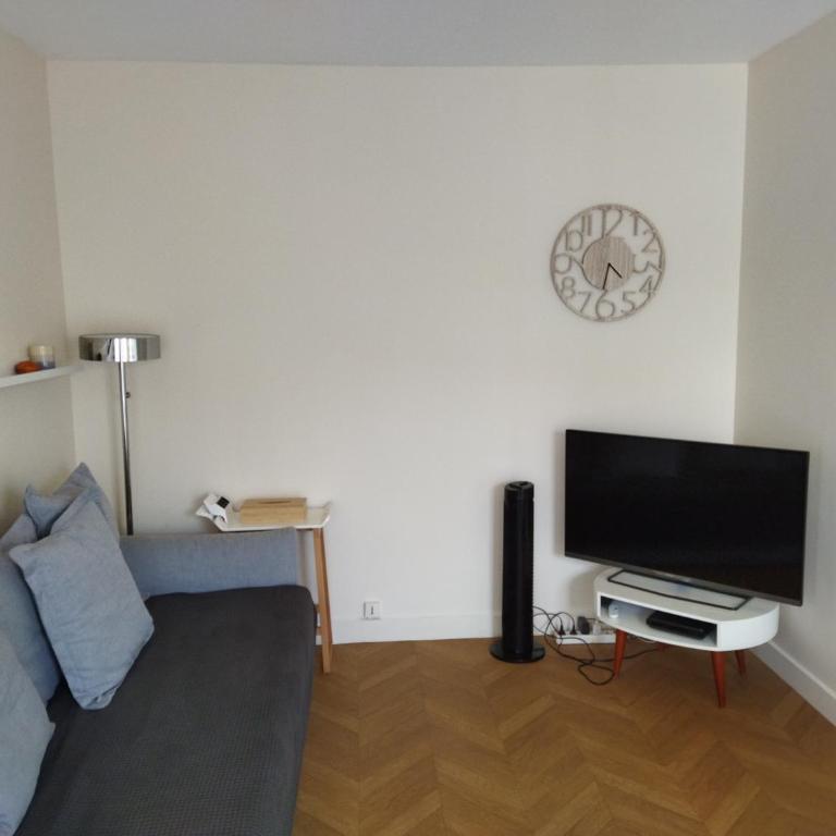 Paris 2 pièces rénové - Appartement 1 Chambre - 2