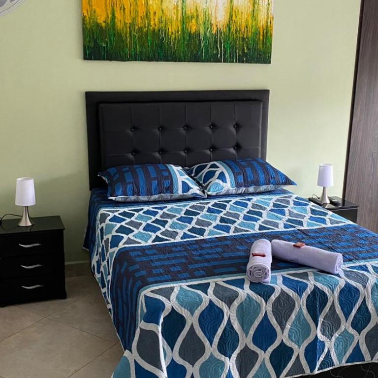 Apartamento amoblado Estadio Laureles - Two-Bedroom Apartment - 1