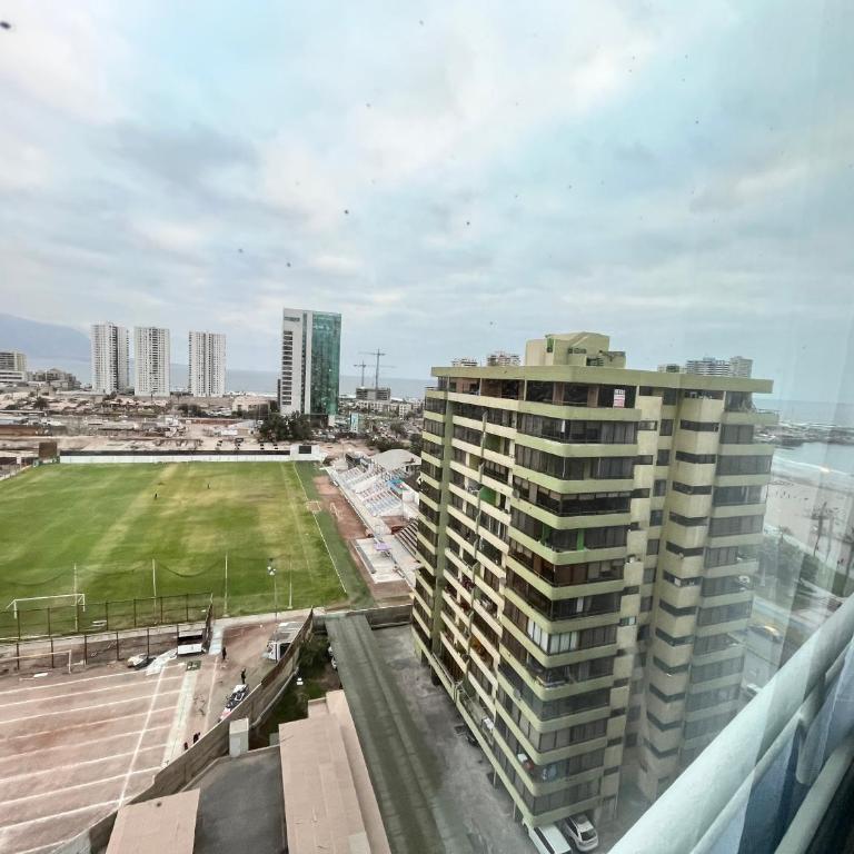Depto frente a playa Cavancha Iquique - Apartamento de 2 dormitorios - 2