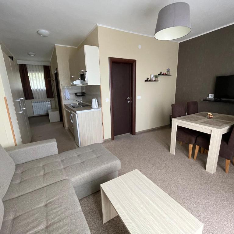 Vila Lucky Kop & Restoran - Superior Apartment - 5