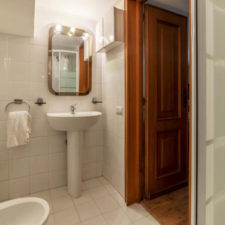 GuestHost - Roomy&Cozy Apartment with Shared Terrace - Apartment mit 1 Schlafzimmer - 25