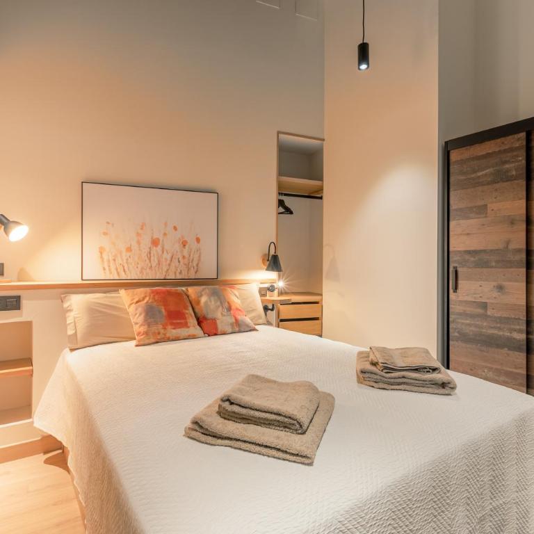 Berenguela Setas Lofts - One-Bedroom Apartment - 10