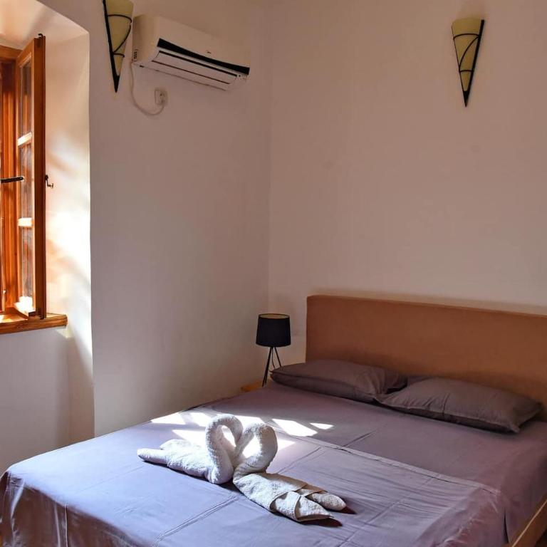 Cozy 2 Bedroom Apartment in Antique Bizanti Palace - Apartman sa 2 Spavaće Sobe - 9