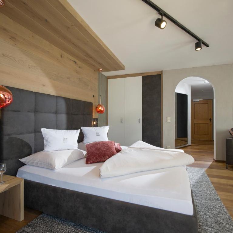 Familienparadies Sporthotel Achensee - FAMILIES ONLY - Bambini Suite Minnie - 1