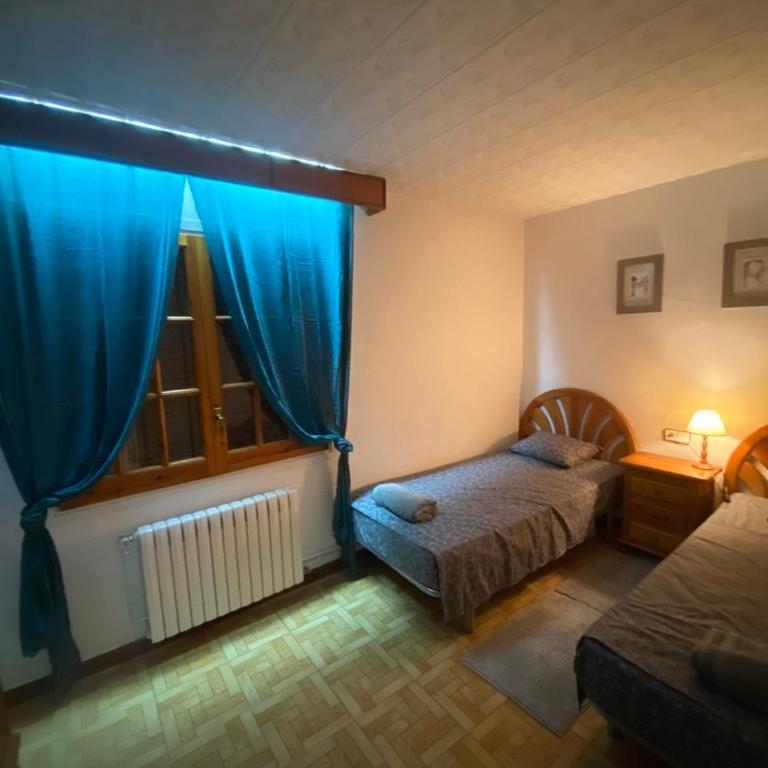 4 Bed Villa - Sleeps 8 - Pool - HotTub - Garden - Villa de 1 dormitorio - 10