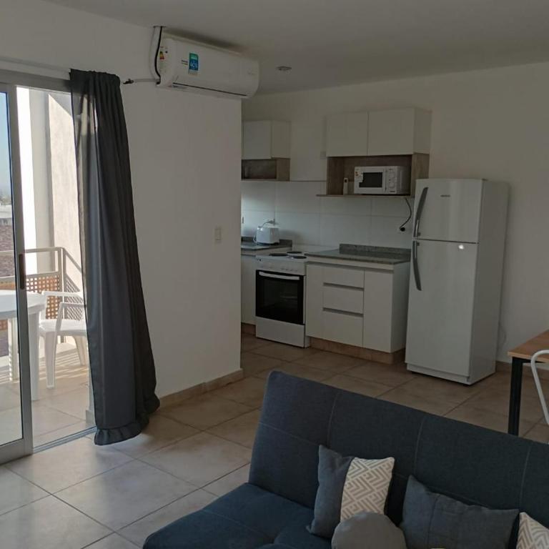 DEPARTAMENTOS LEMOS - Apartamento de 1 dormitorio - 12