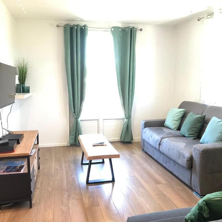 Un petit bout de rêve, balcon, parking & proche centre - One-Bedroom Apartment - 17