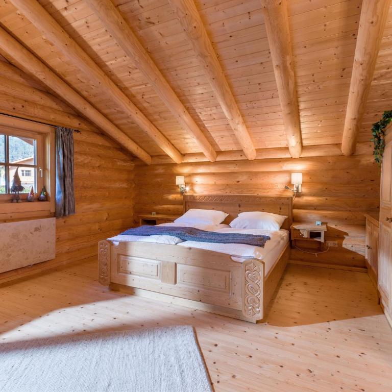 Audorfer Blockhaus - Doppelzimmer mit Parkblick - 2