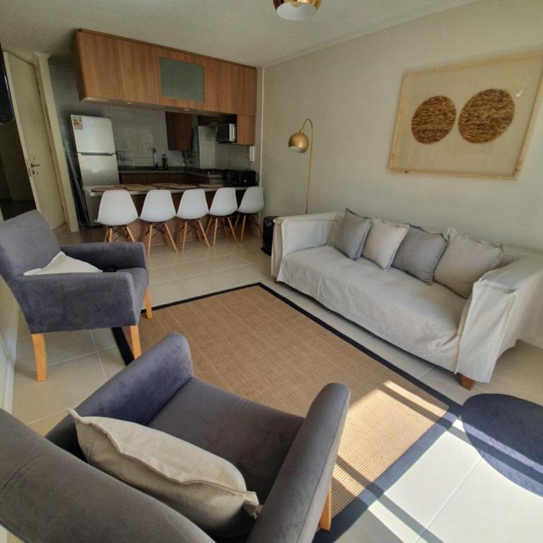 Hermoso Departamento - Three-Bedroom Apartment - 11