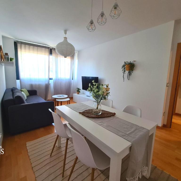 Dos Torres Las Comarcas - Amplia Terraza y Estacionamiento Gratuito - Two-Bedroom Apartment with Terrace - 16