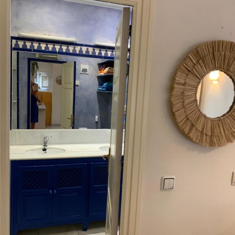 Lovely studio in Marbella close to Puente Romano - Apartamento de 1 dormitorio - 48