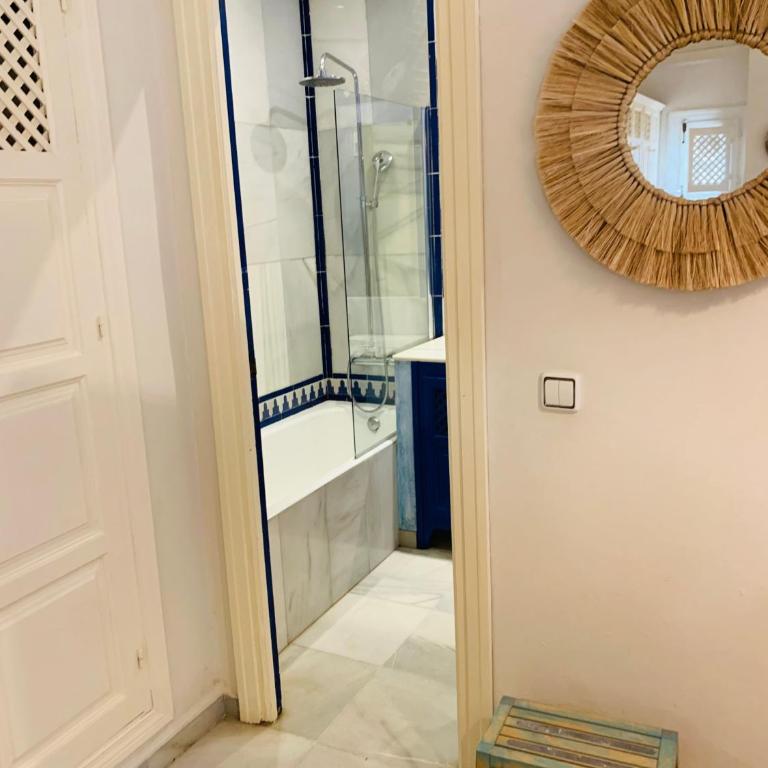 Lovely studio in Marbella close to Puente Romano - Apartamento de 1 dormitorio - 57