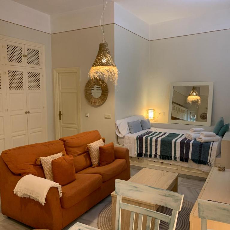 Lovely studio in Marbella close to Puente Romano - Apartamento de 1 dormitorio - 60