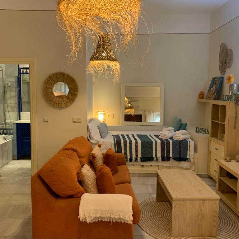 Lovely studio in Marbella close to Puente Romano - Apartamento de 1 dormitorio - 63