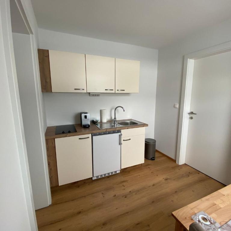 Private Zimmer HoAp - Apartment mit 1 Schlafzimmer - 6