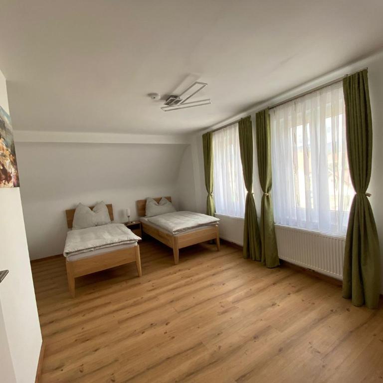 Private Zimmer HoAp - Apartment mit 1 Schlafzimmer - 12