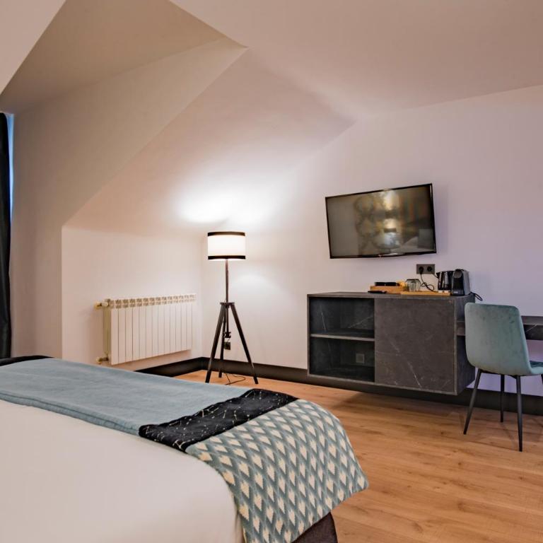 Hotel Mirador de la Cepada - Habitación Doble con aparcamiento - 1 o 2 camas - 5