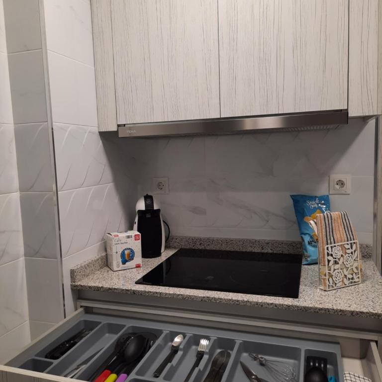 Apartamento a 50 m del mar con aire acondicionado y WiFi, Ideal familias,parejas - Apartamento de 1 dormitorio - 14