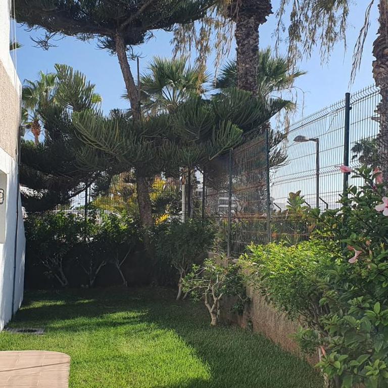 Adults Only Sunny Quiet Apartment with Aircon in Center of Las Americas - Apartamento con vistas a la piscina - 39