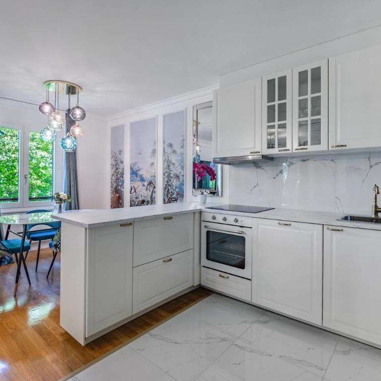 Soft Glam 1-bedroom appt - Lake & Mountain View - Apartment mit 1 Schlafzimmer - 4