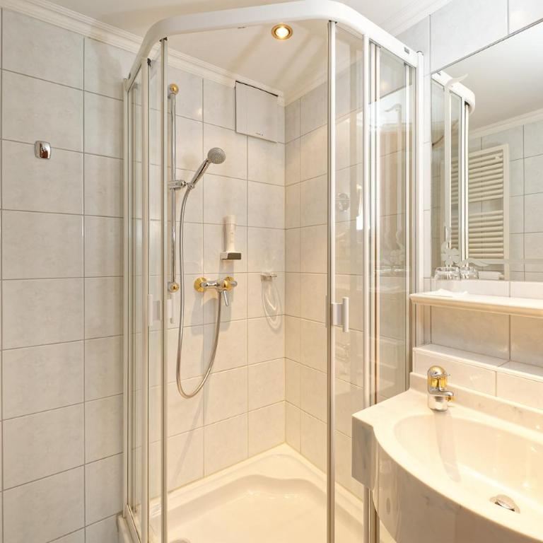 Hotel Edelweiss - Doppelzimmer mit Balkon - 1