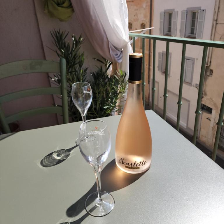 "L'ÎLOT" en plein cœur de Martigues - Appartement en Duplex - 10