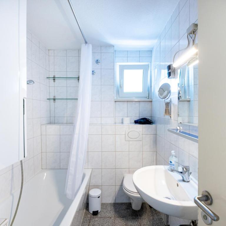 Apartment mit Balkon und Festungsblick - Apartment mit 1 Schlafzimmer - 4