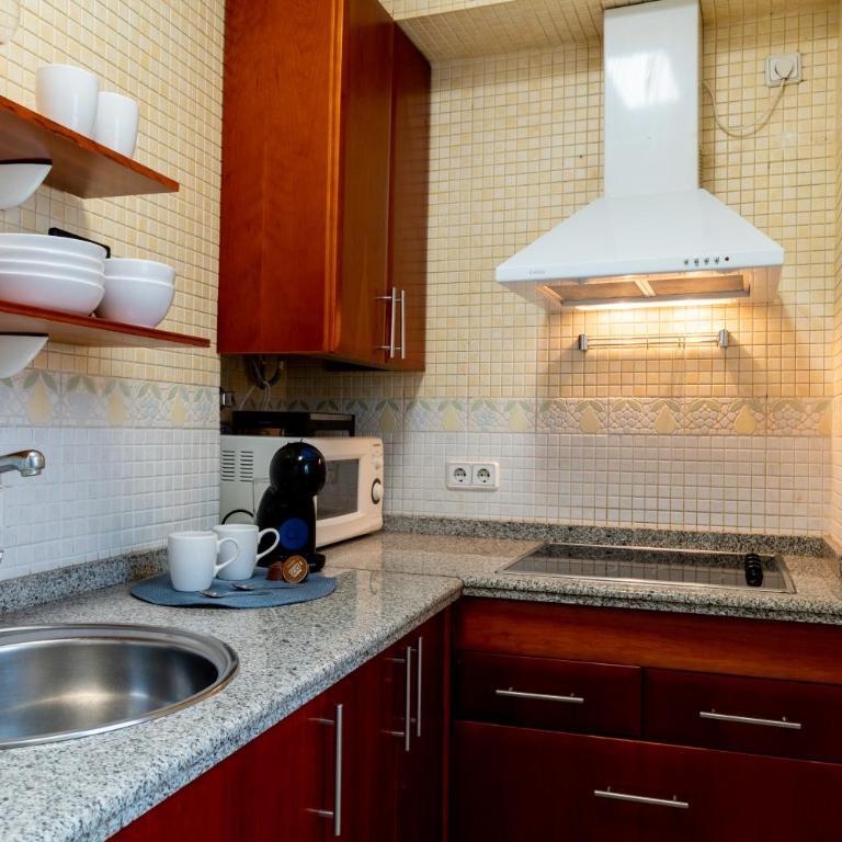Bonito Callejón en la Judería by TheGoodTourist - Apartamento de 1 dormitorio - 7