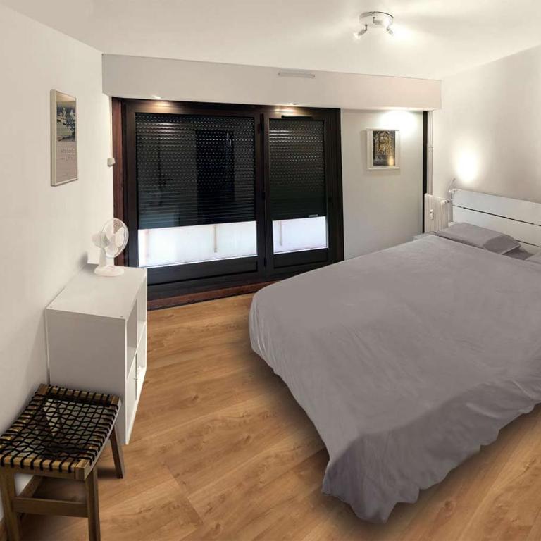 Reims Saint-Remi - Two-Bedroom Apartment - 8