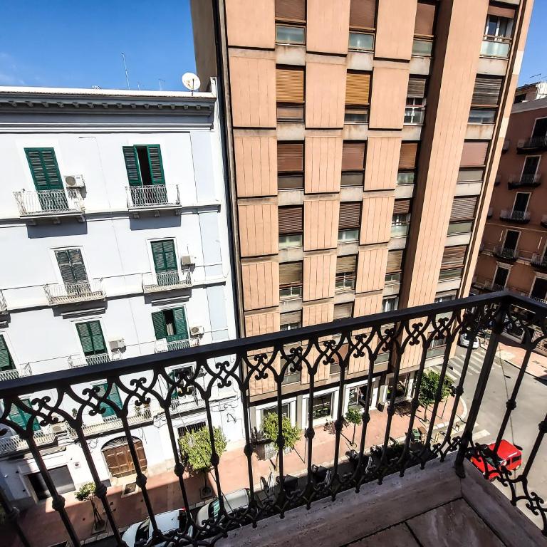 Casa Flora - Apartment with Balcony - 41