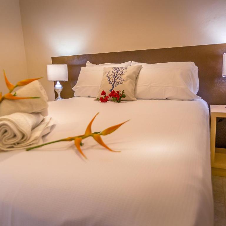 Azcapri Villa Boutique & Spa - Deluxe Queen Room - 9