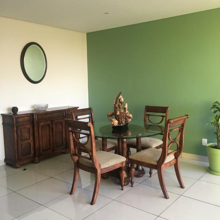 WTC Suites - Double Room with Private Bathroom - 2