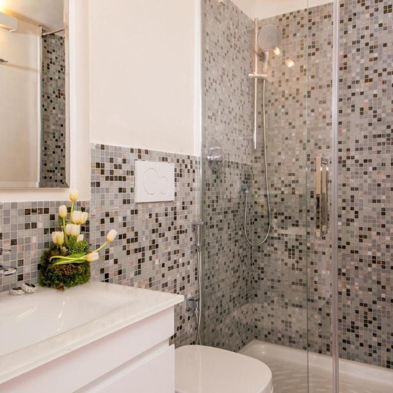 Palazzo De Cupis - Suites and View - Camera Matrimoniale Deluxe con Balcone - 4