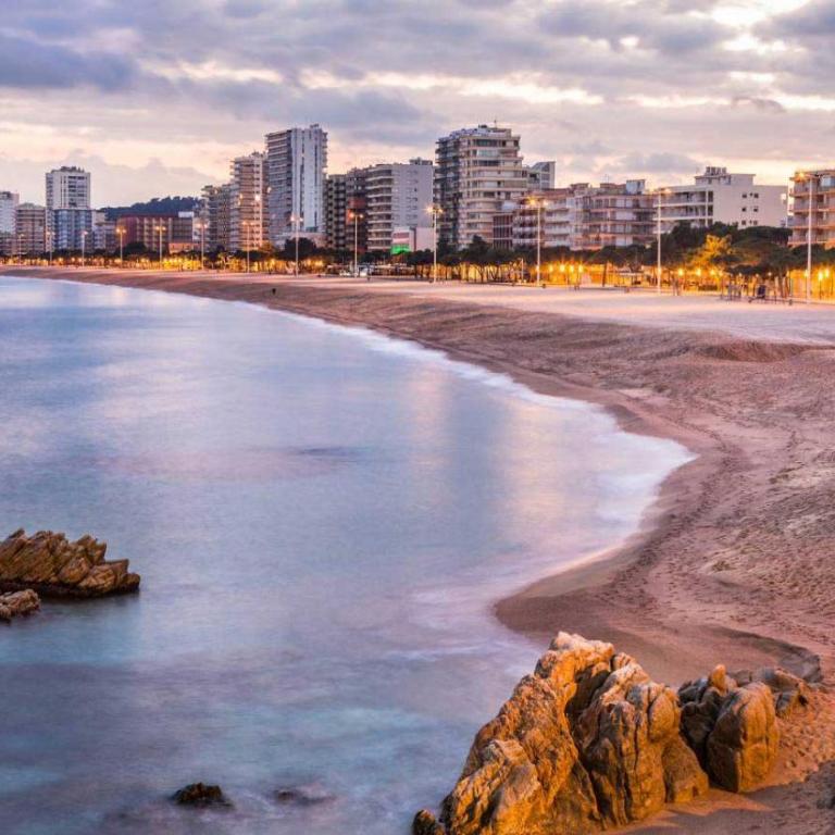 Beautiful apartment in Playa de Aro center with Swimming pool - Appartement - 29